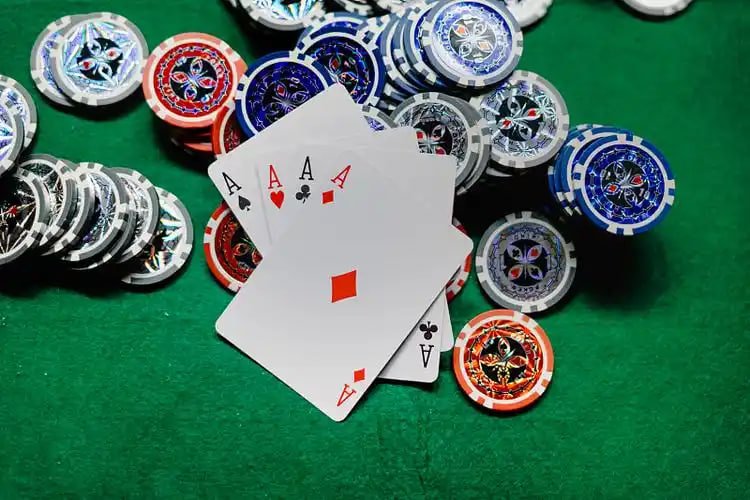 Payout table and symbol values for Ways of the Qilin game